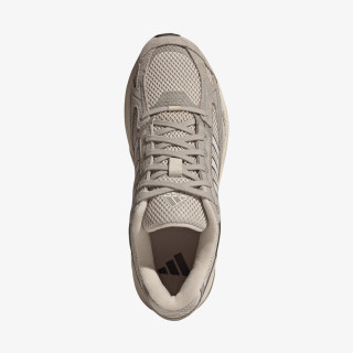 adidas SPIRITAIN 2000 