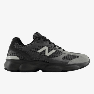 New Balance 603 
