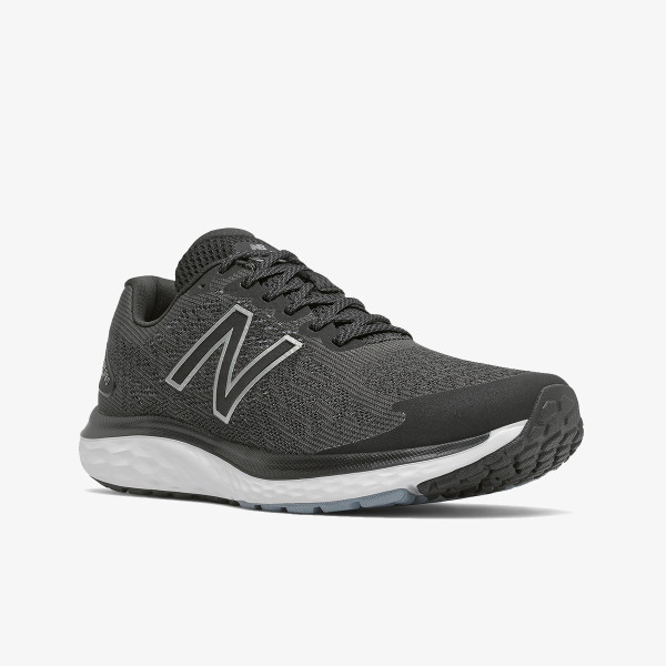 New Balance M 680 