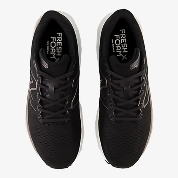 New Balance EVOZ V2 