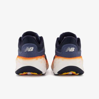 New Balance M MORE 