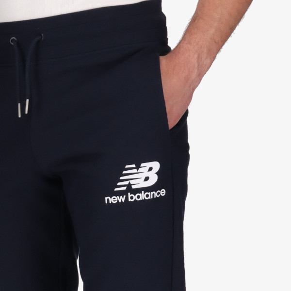 New Balance ESSENTIALS STACKED LOGO SWEATPANT 