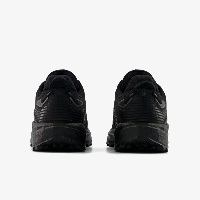 New Balance M REBEL TRAIL 