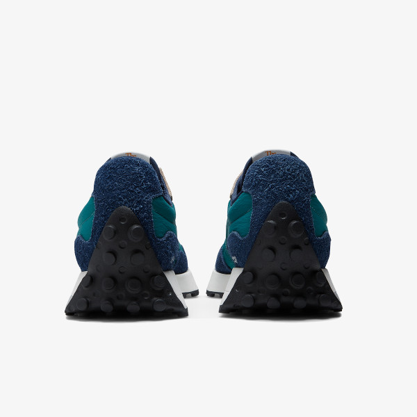 New Balance 327 