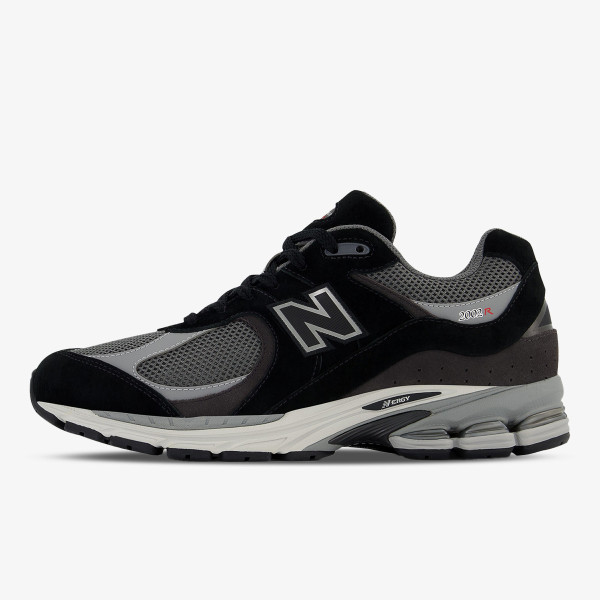 New Balance 2002R 