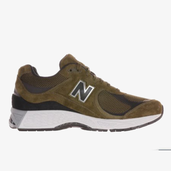 New Balance 2002R 