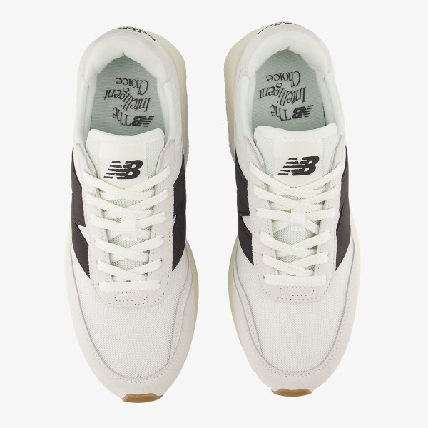 New Balance 370 