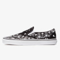 Vans UA CLASSIC SLIP-ON BANDANA BLACK 