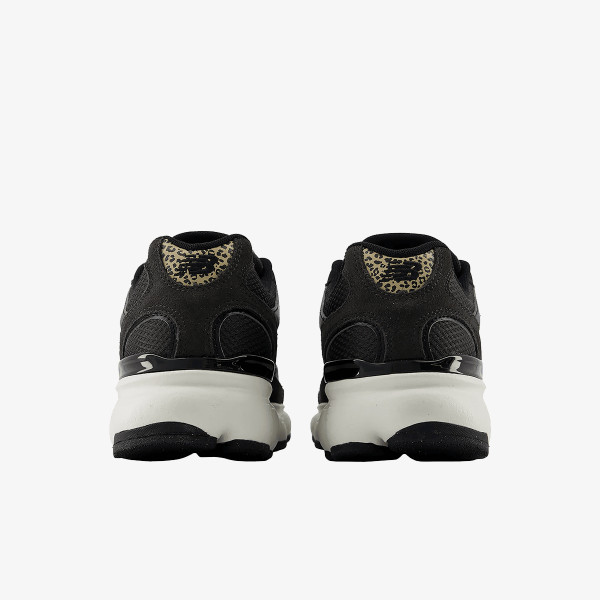 New Balance 603 