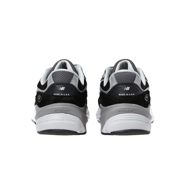 New Balance 990 