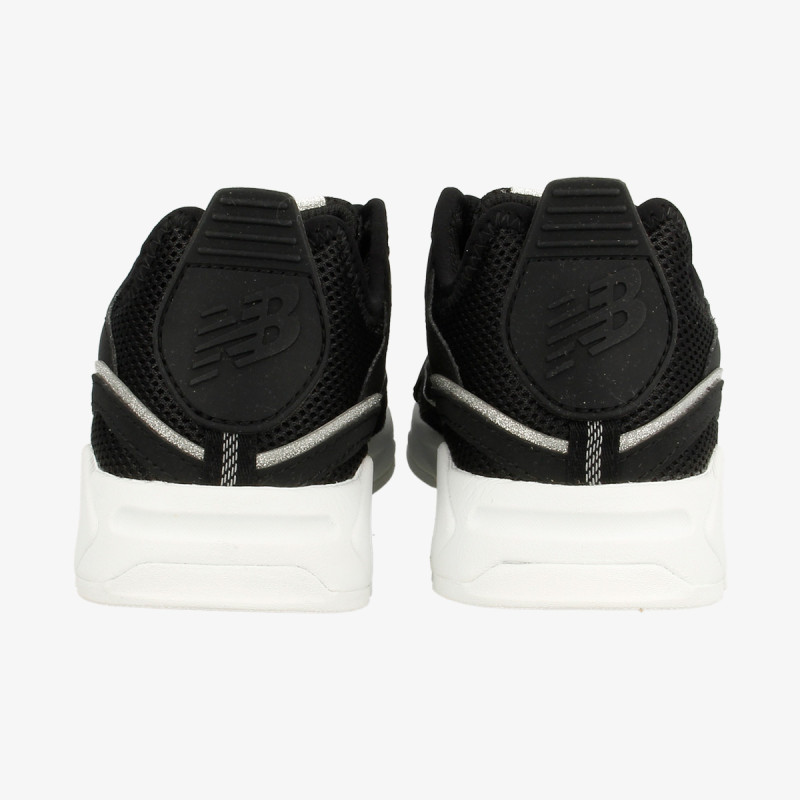 New Balance W XRACER 